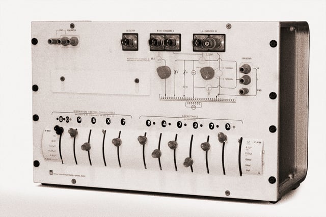 Capacitance Bridge from Lake Shore Cryotronics Museum Part of Evolution of Cryogenic Instrumentation Since 1940s